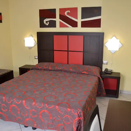 Hotel Hermosa 4*