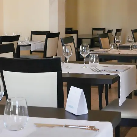 Hermosa Otel